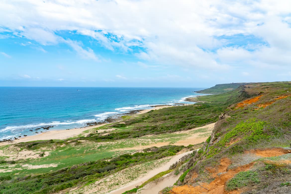 Surfing at Kenting (Jialeshuei), Pingtung, Taiwan