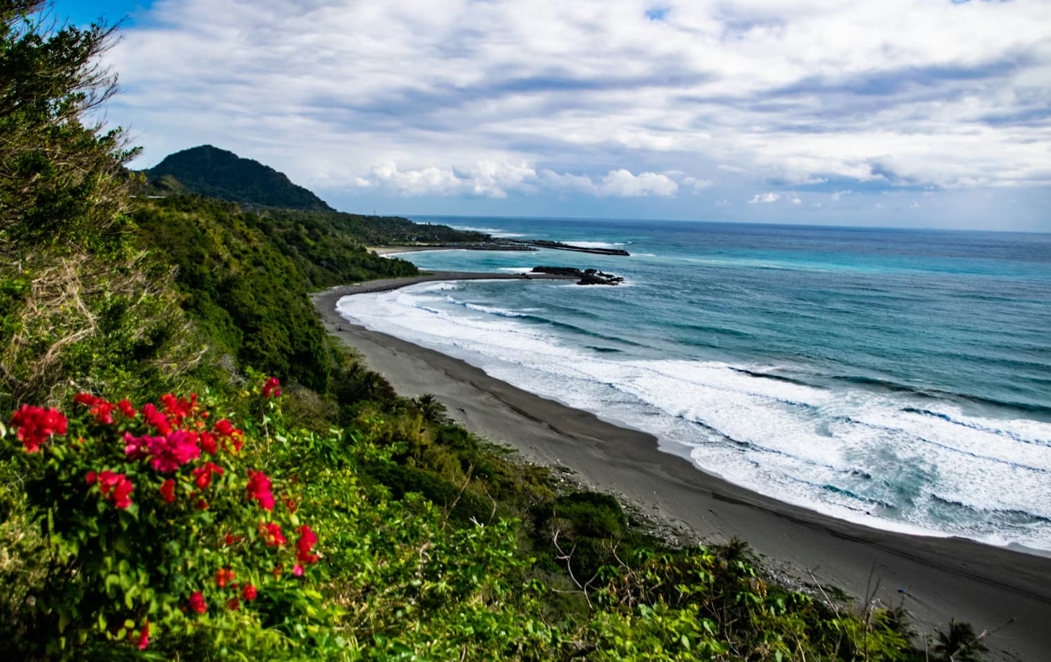 Surfing at Jinzun Harbor (Taitung), Taitung, Taiwan