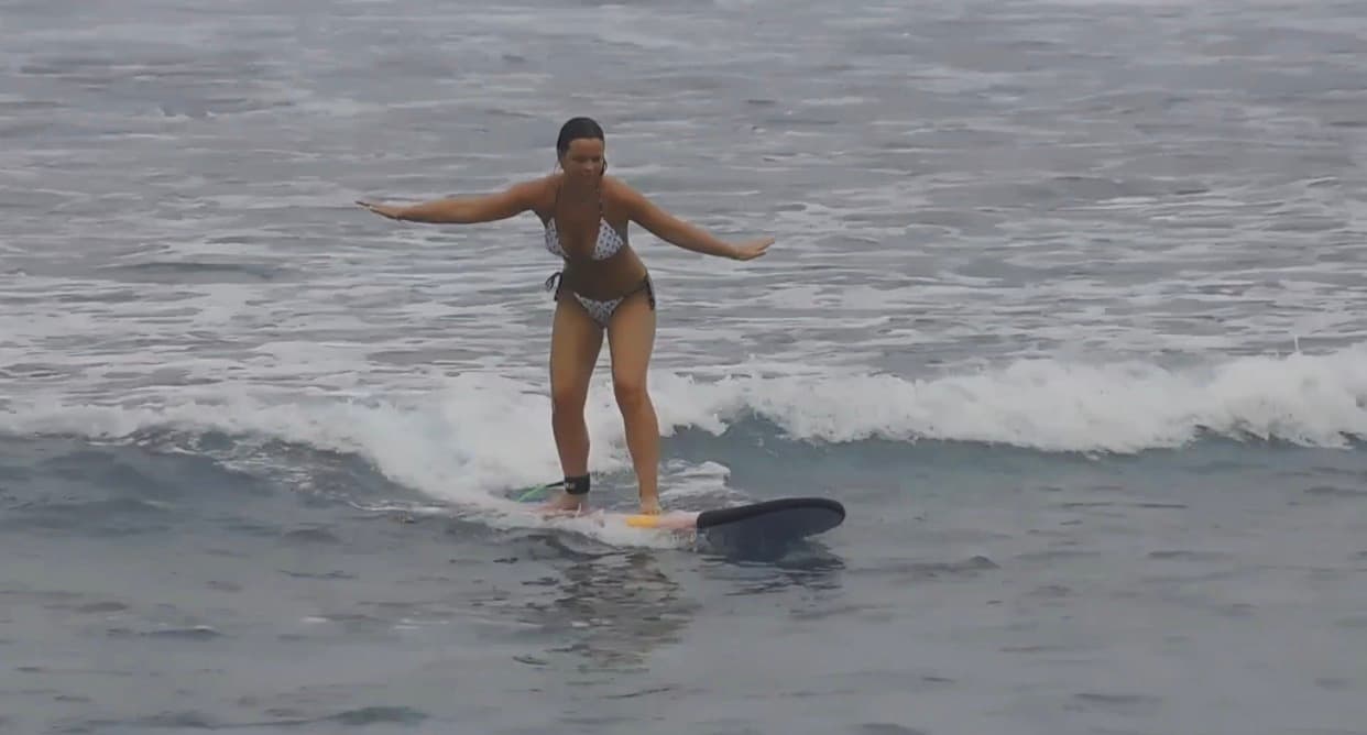 Surf lesson listing in Padang Padang, photo 3