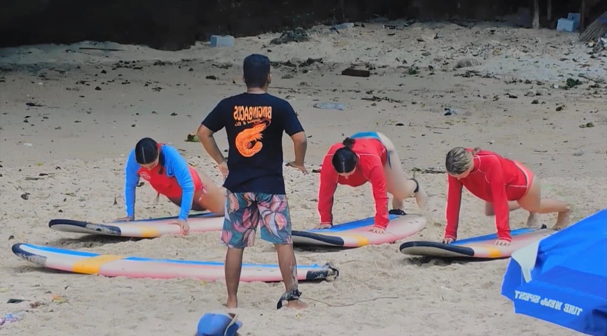 Surf lesson listing in Padang Padang, photo 6