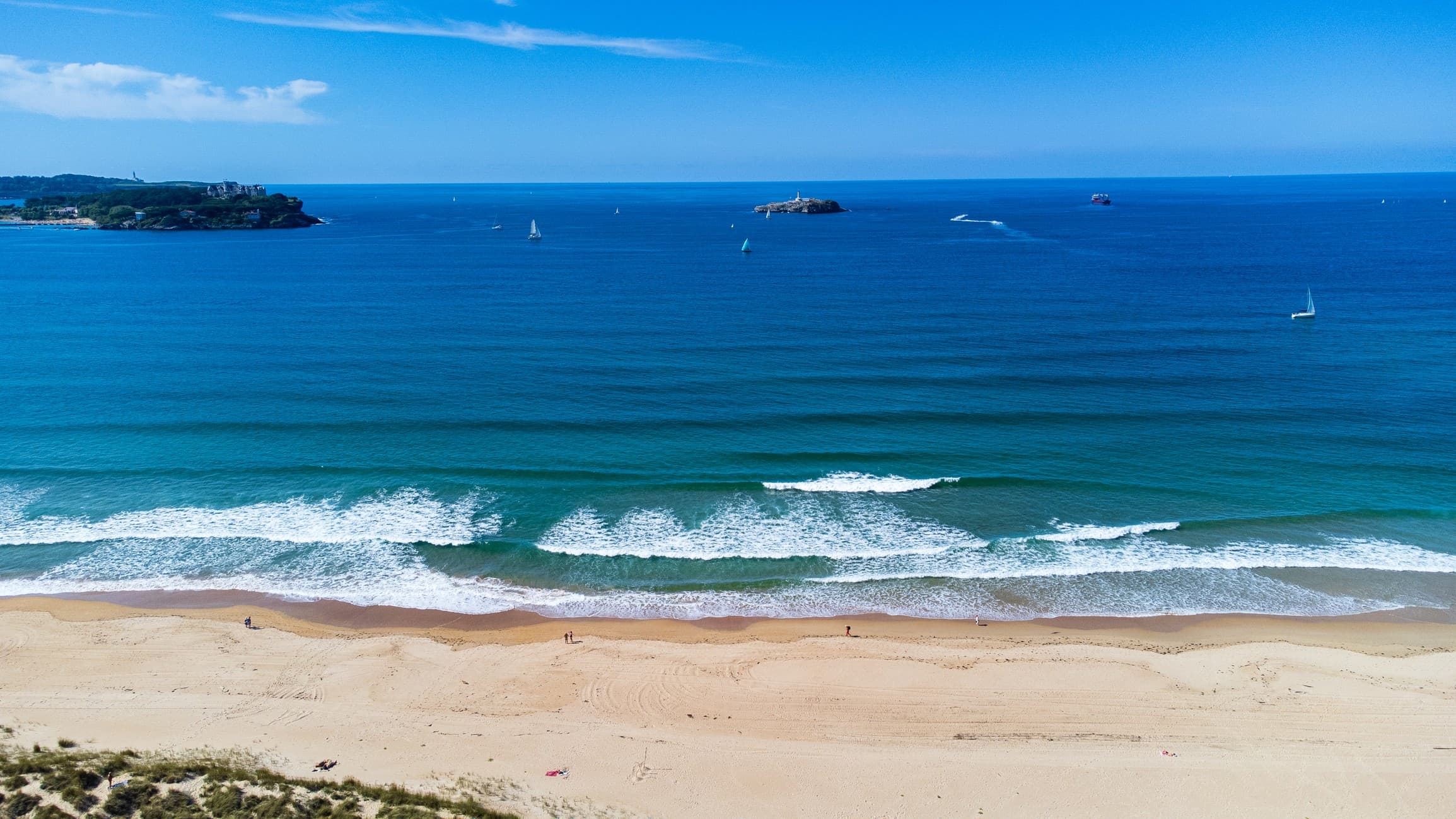 Surfing at Somo / Loredo, Cantabria, Spain