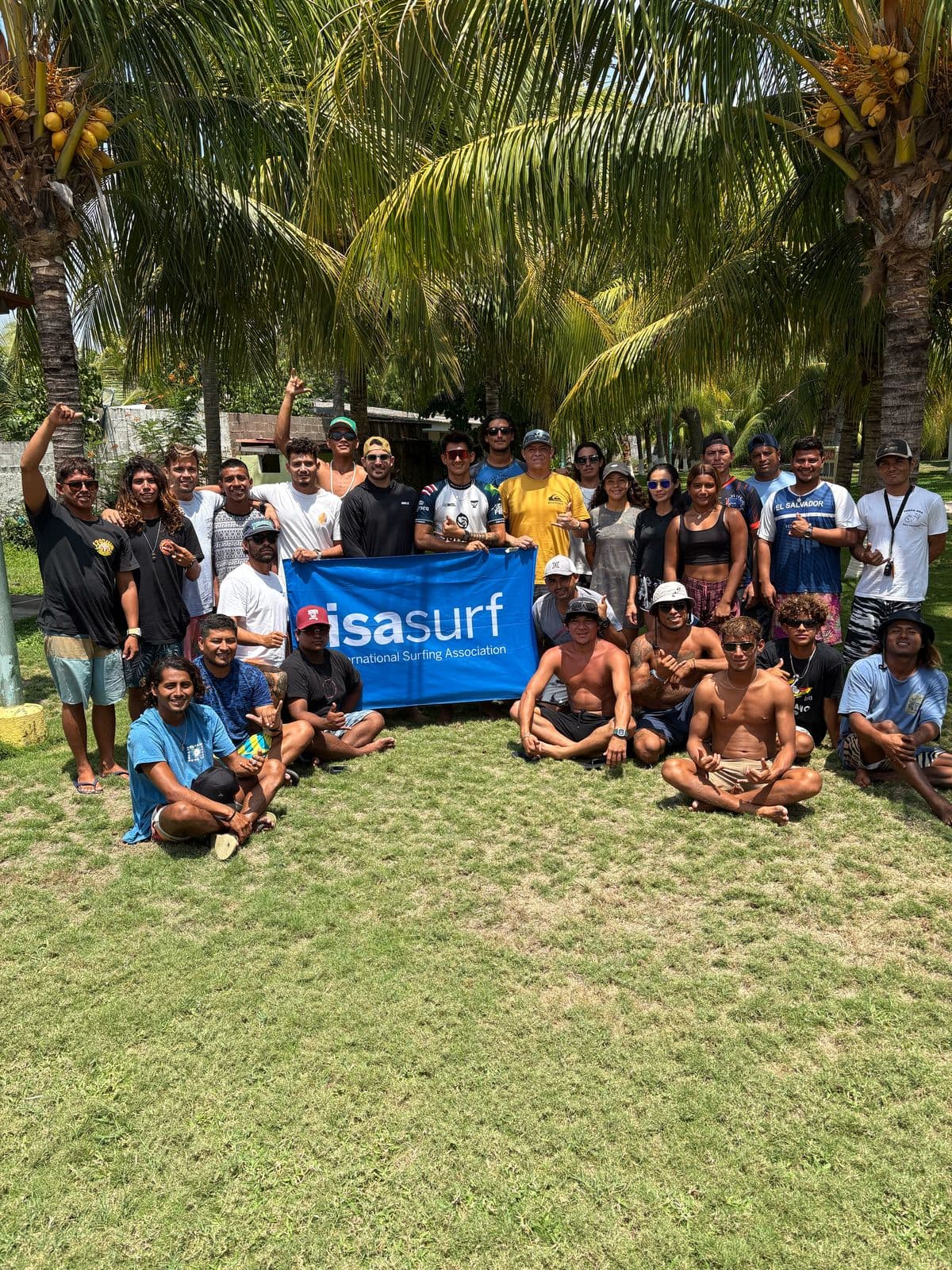 Surf lesson listing in El Tunco, photo 5